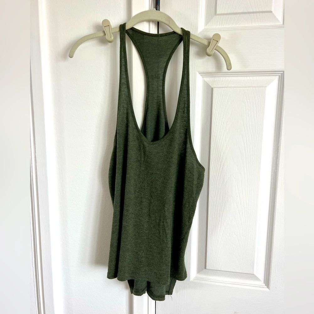 ALO YOGA tank top